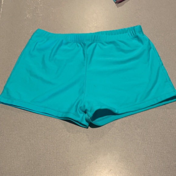 Tankini - Picture 2 of 4